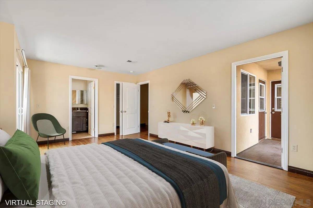 San Diego, CA 92111,7009-11 Tait St