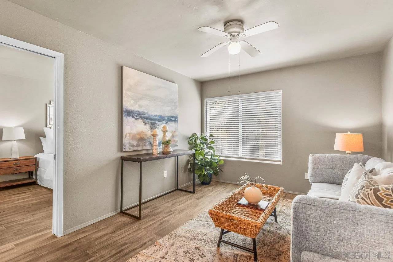 San Diego, CA 92104,3796 Alabama St #123