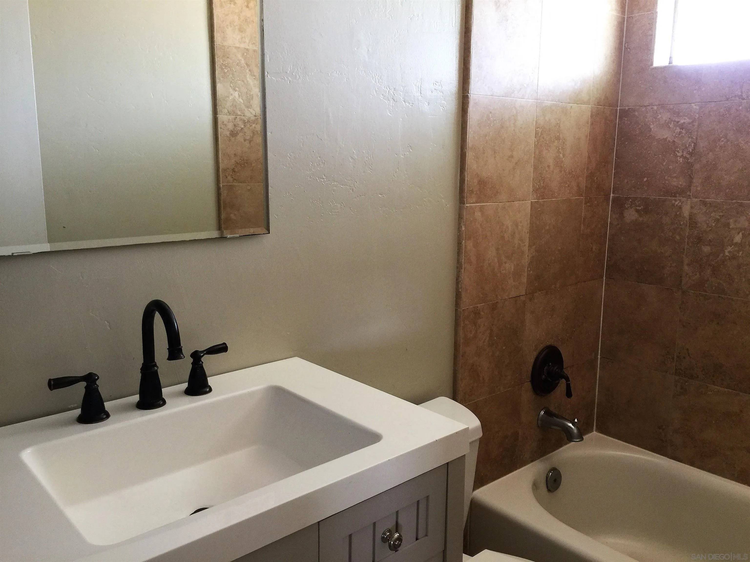 San Diego, CA 92114,348 San Felipe Pl