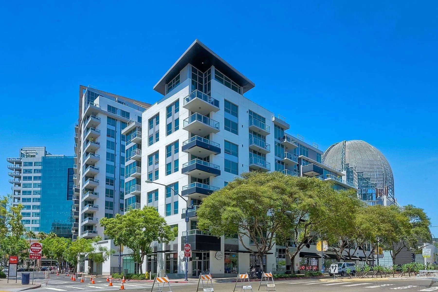 San Diego, CA 92101,206 Park Blvd #801