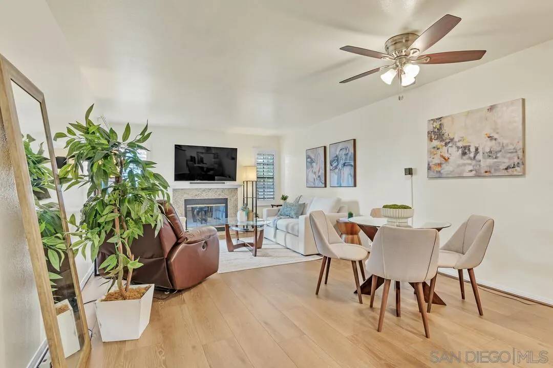 San Diego, CA 92128,14942 Avenida Venusto #101