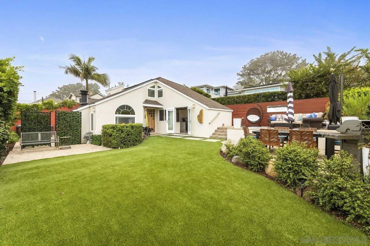 Del Mar, CA 92014,154 9th Street