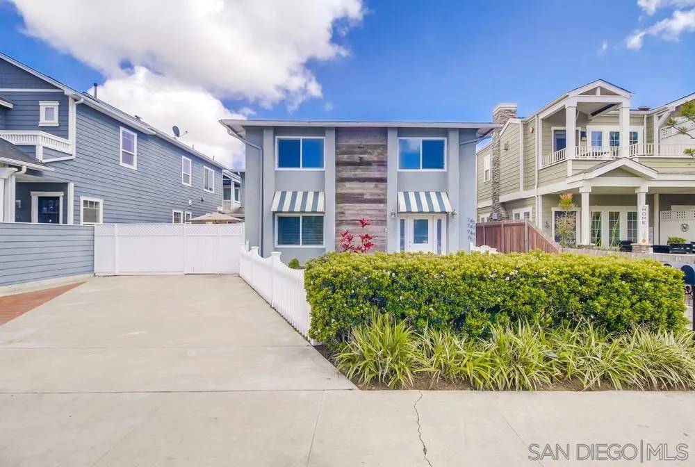 Coronado, CA 92118,745 D Ave