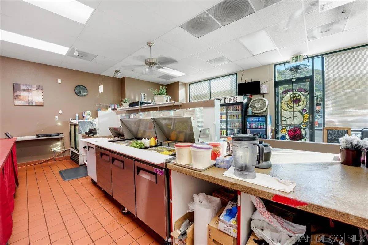 El Cajon, CA 92020,1870 Cordell Ct
