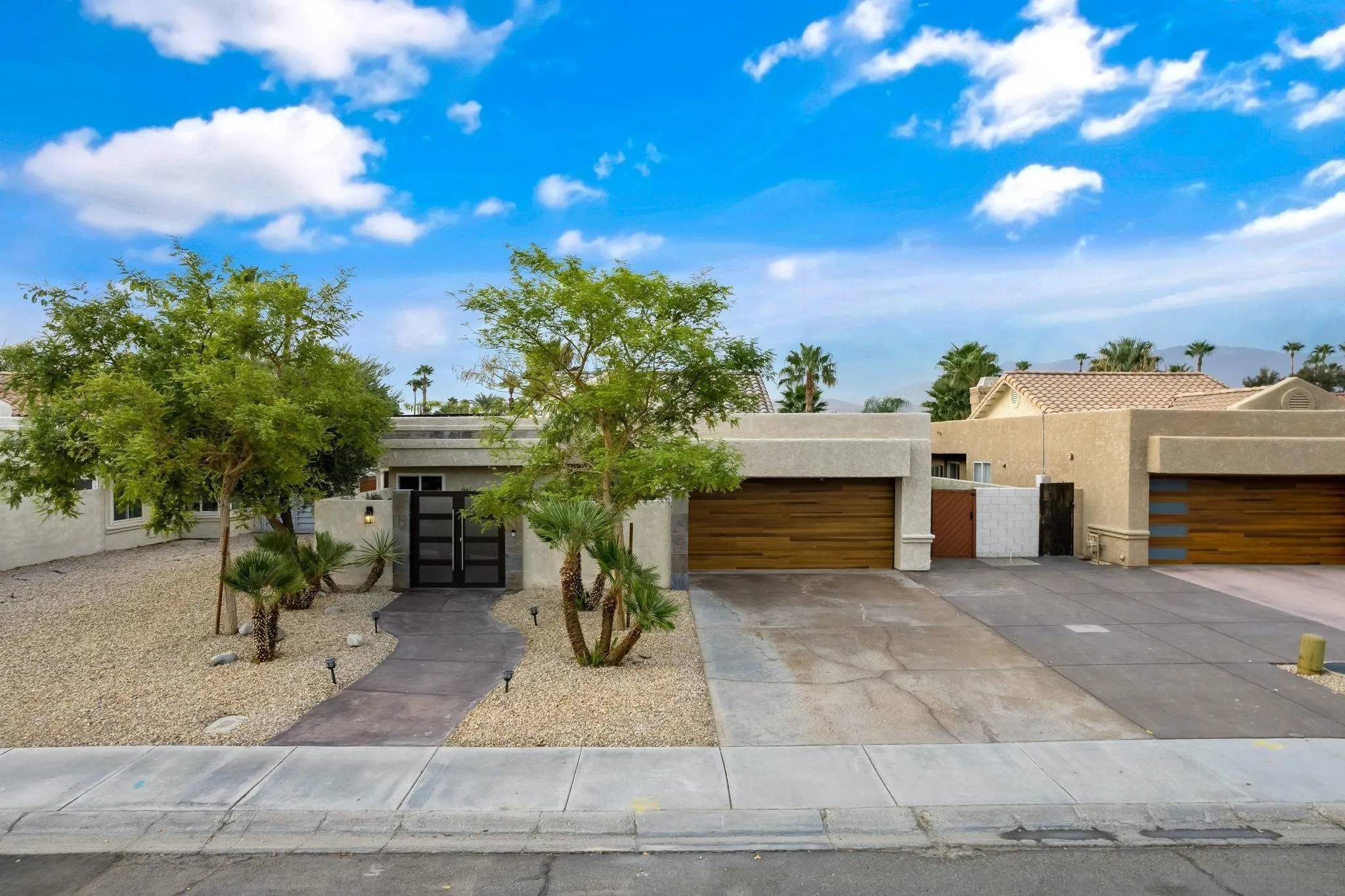 Cathedral City, CA 92234,68375 Tachevah Dr
