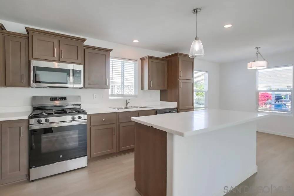 El Cajon, CA 92021,1120 Pepper Dr #73