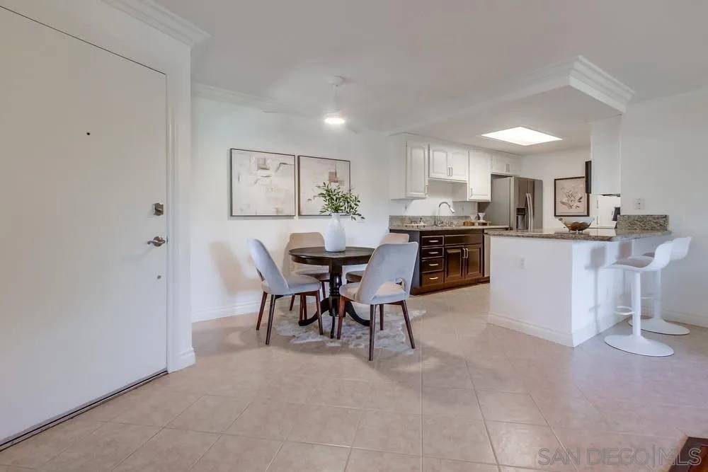 San Marcos, CA 92069,219 Woodland Pkwy #255