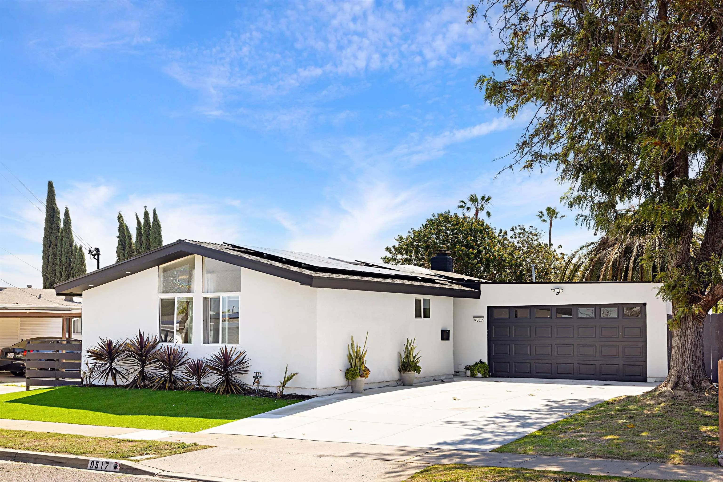San Diego, CA 92123,9517 Ronda
