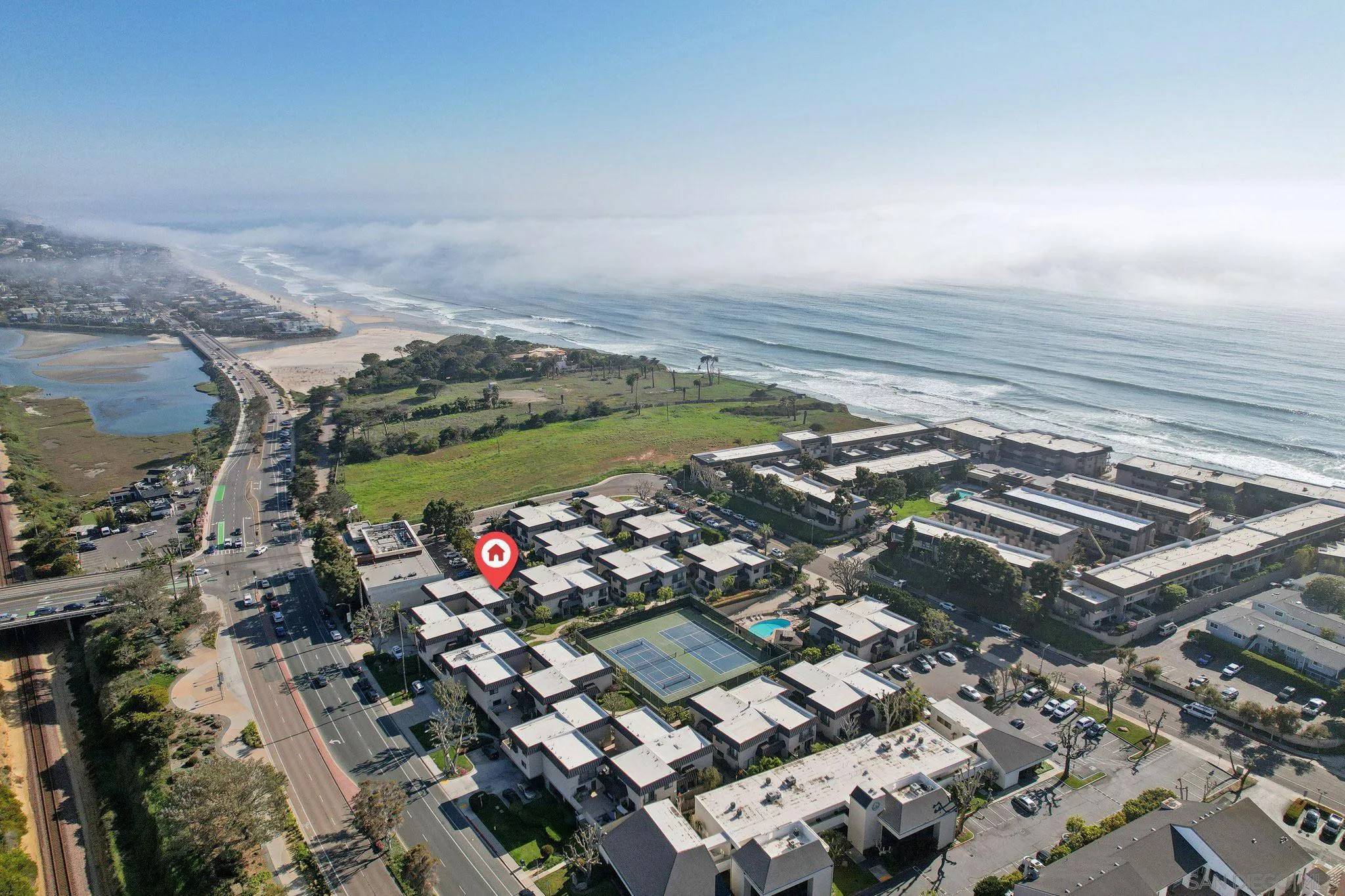 Solana Beach, CA 92075,872 S Sierra Ave