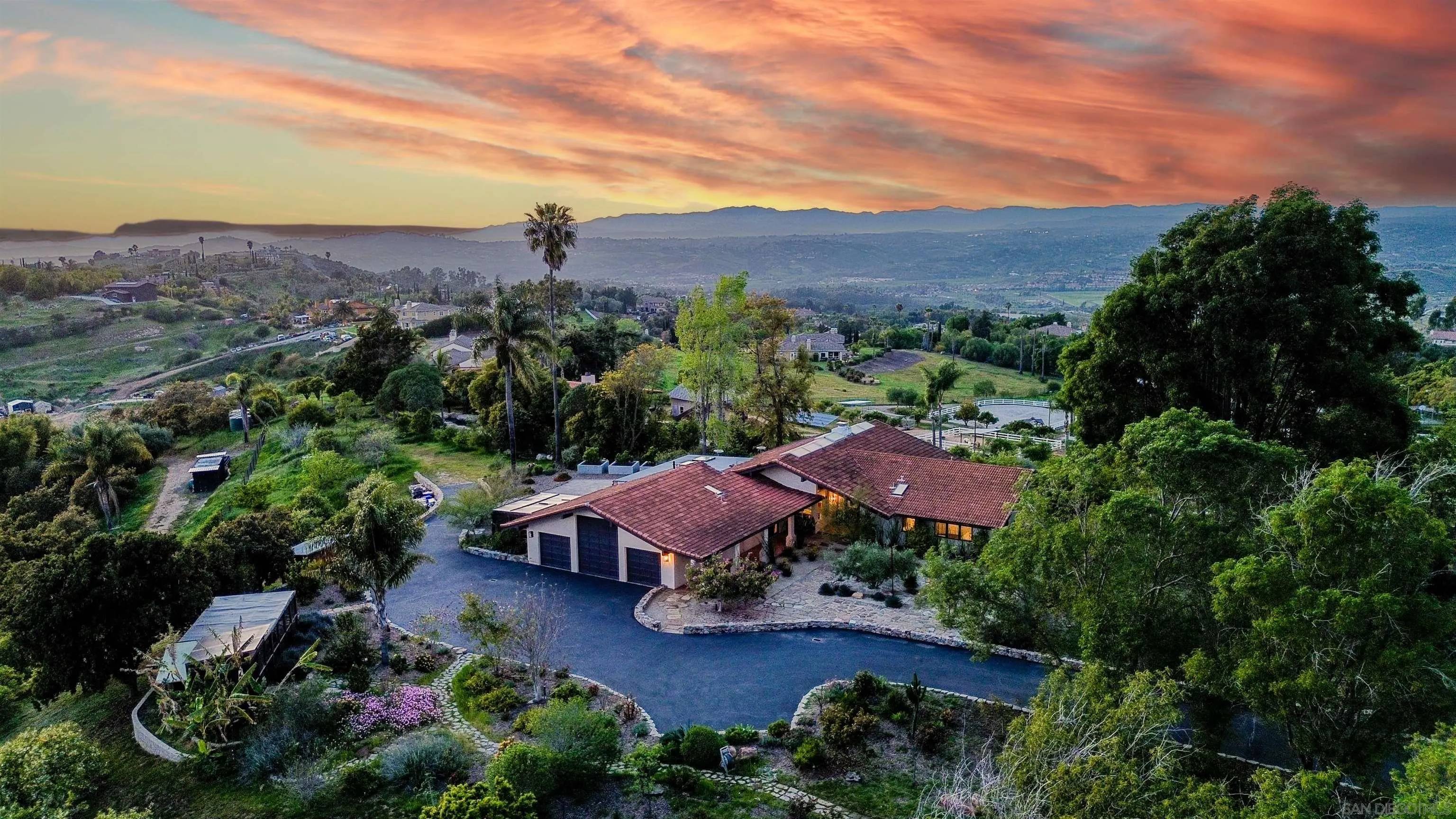 Bonsall, CA 92003,30410 Calle La Reina