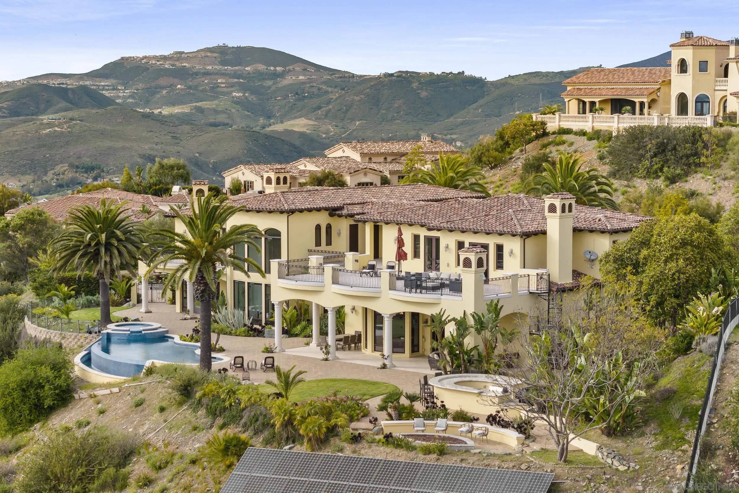 Rancho Santa Fe, CA 92067,18233 Via Ambiente