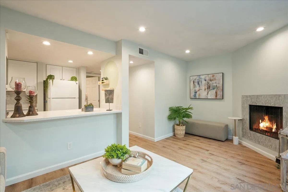 San Diego, CA 92110,5736 Lauretta St #3