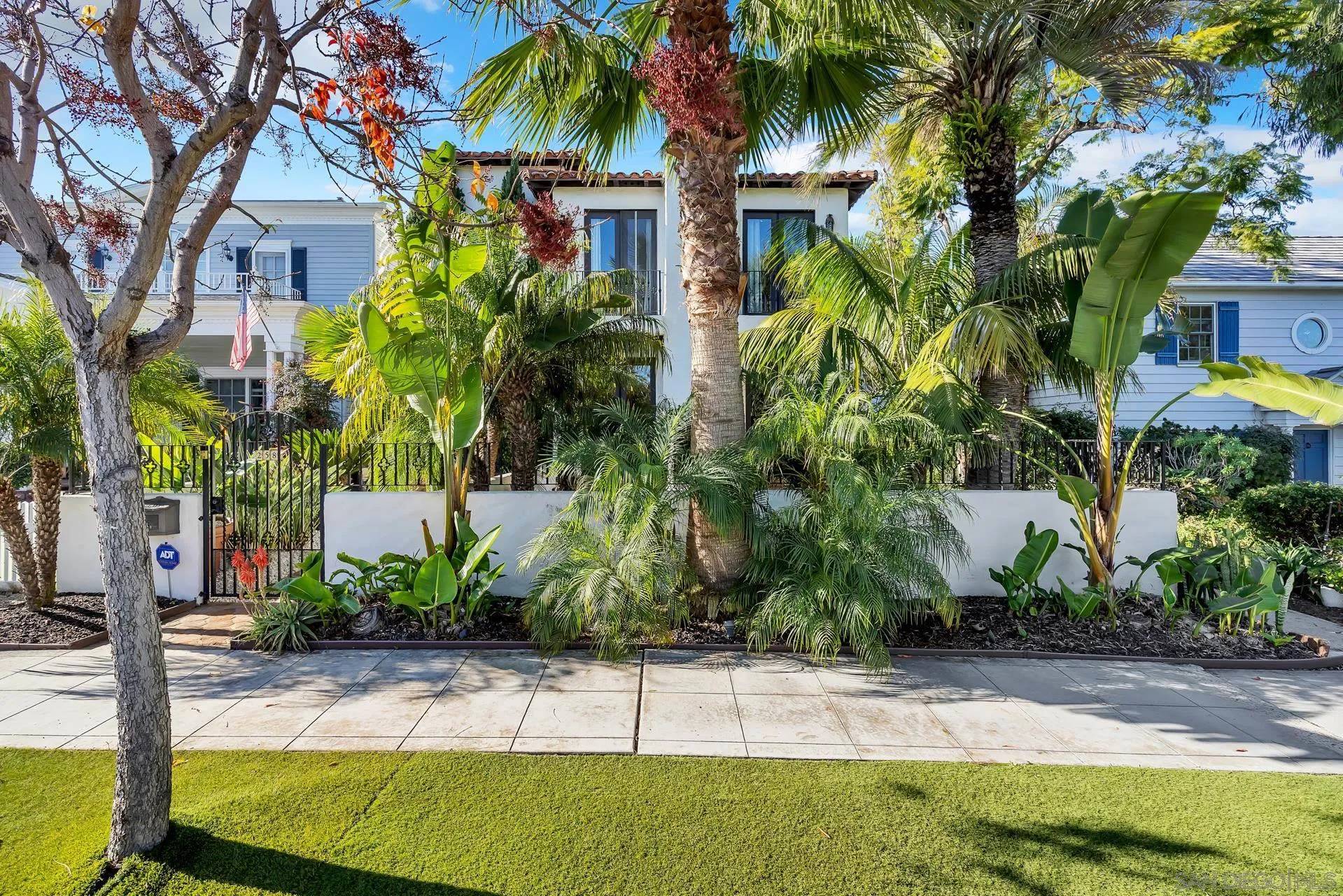 Coronado, CA 92118,258 H Ave