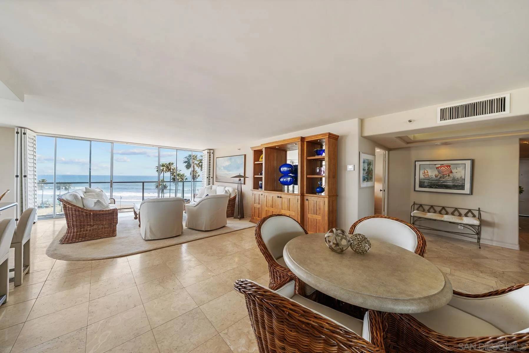 Coronado, CA 92118,1780 Avenida Del Mundo #409