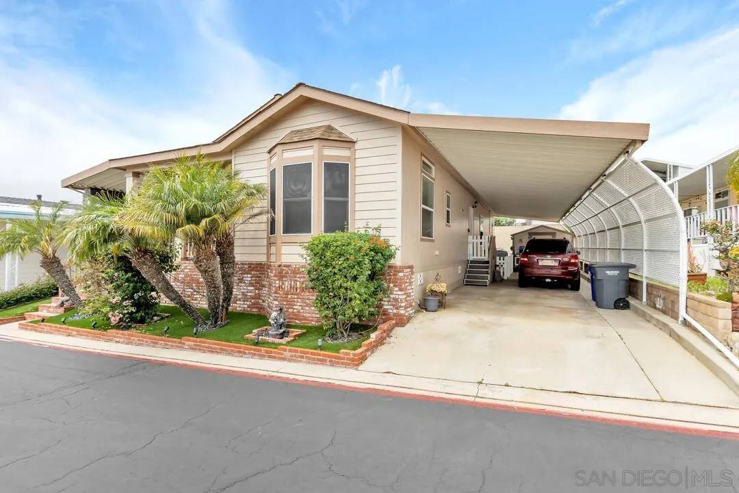 San Marcos, CA 92069,1401 El Norte Pkwy #SPC 237