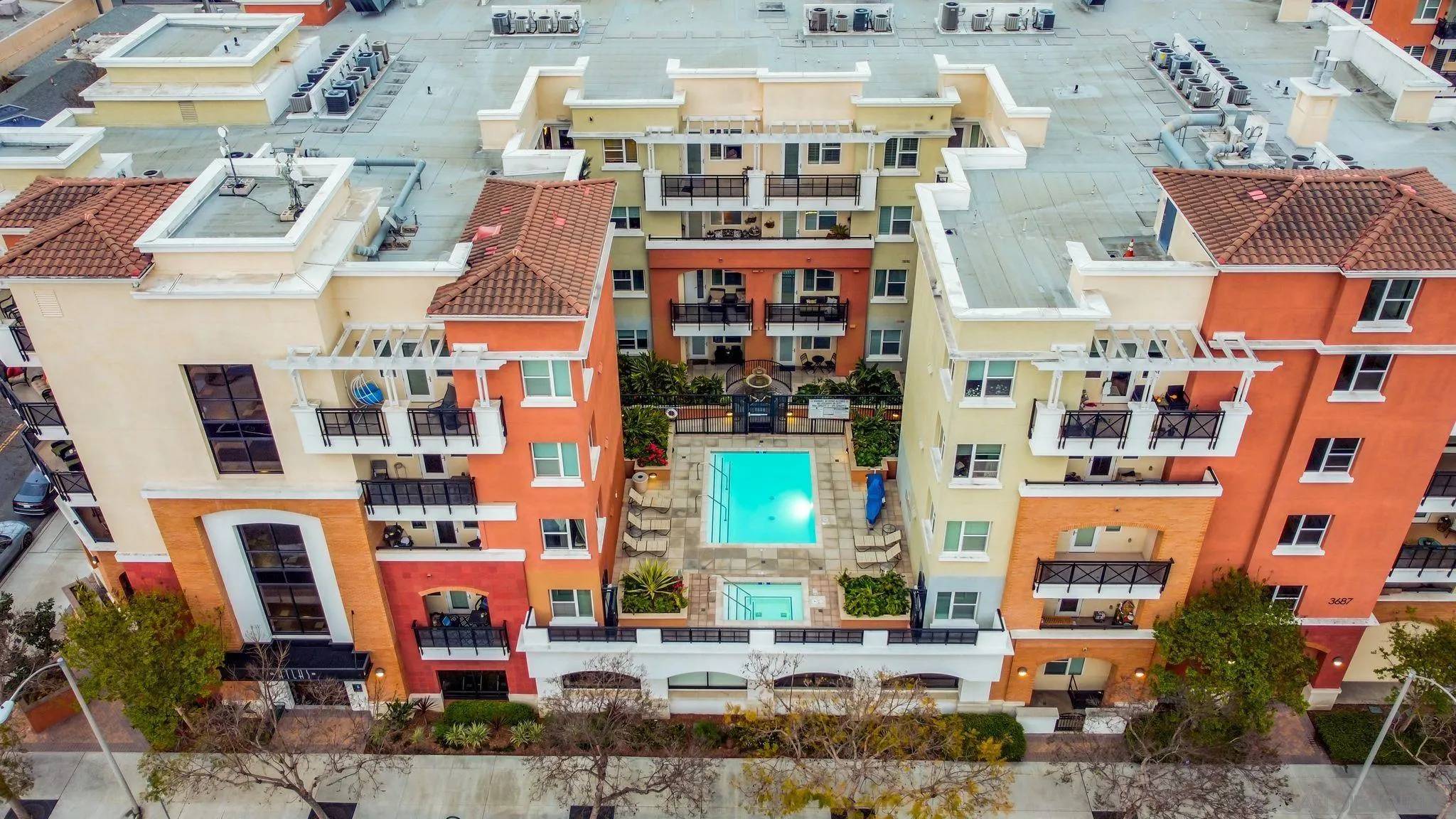 San Diego, CA 92103,3650 5th Avenue #414