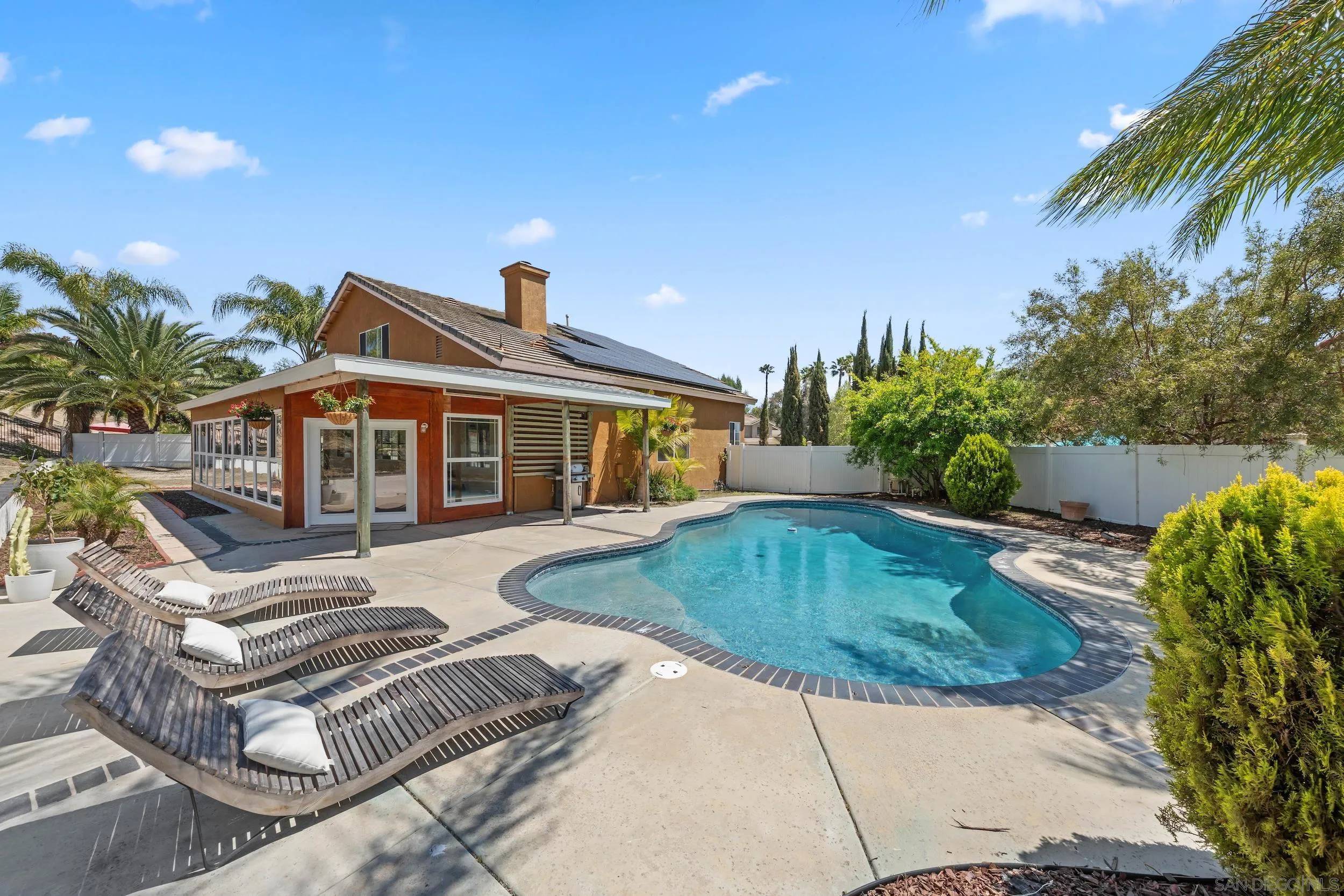 Temecula, CA 92591,32246 Cour Meyney