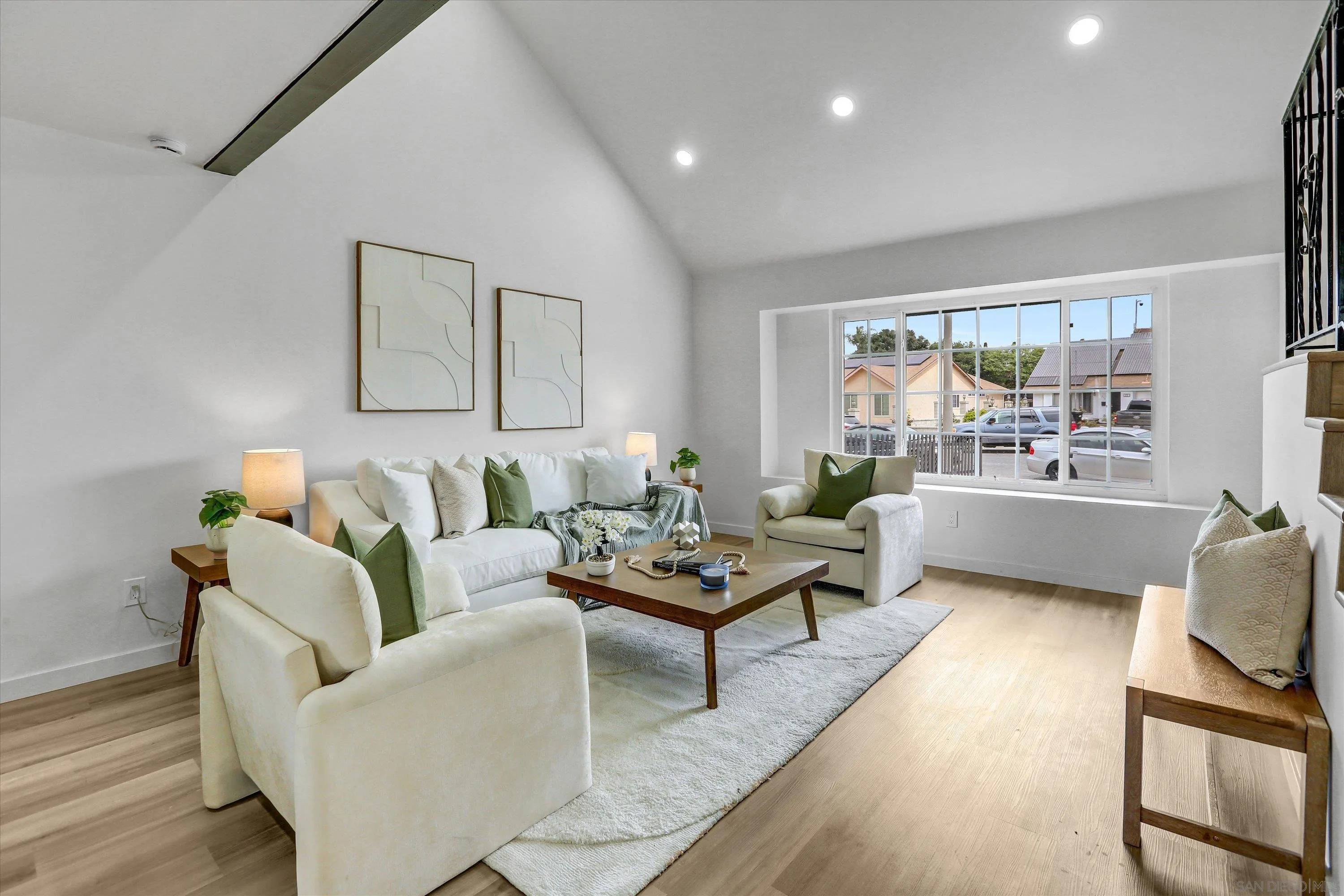 San Diego, CA 92114,214 Encinitas Avenue