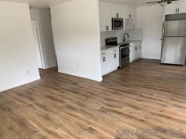 Lakeside, CA 92040,13510 Willow