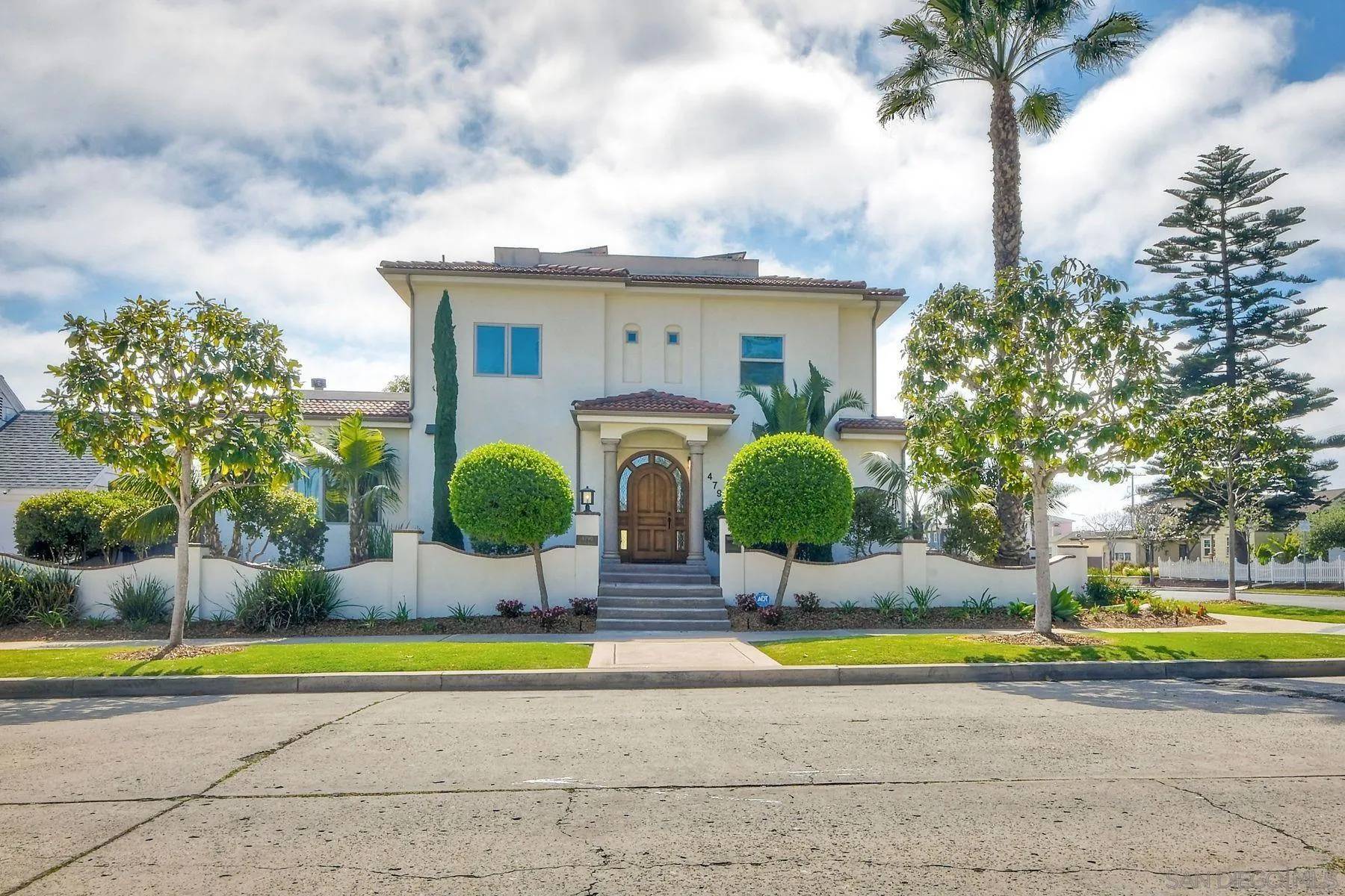 San Diego, CA 92109,4790 Everts Street