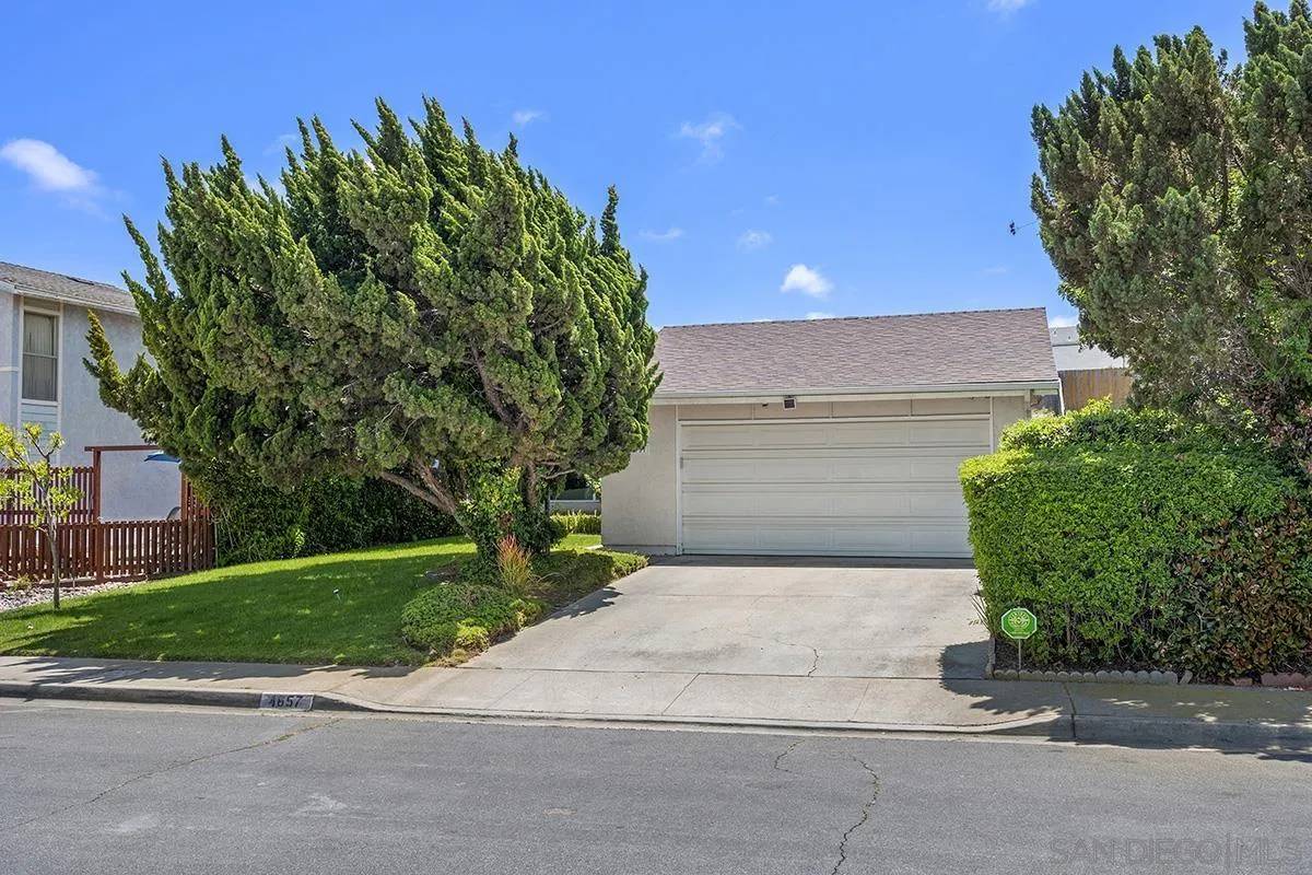 San Diego, CA 92122,4657 Huggins St