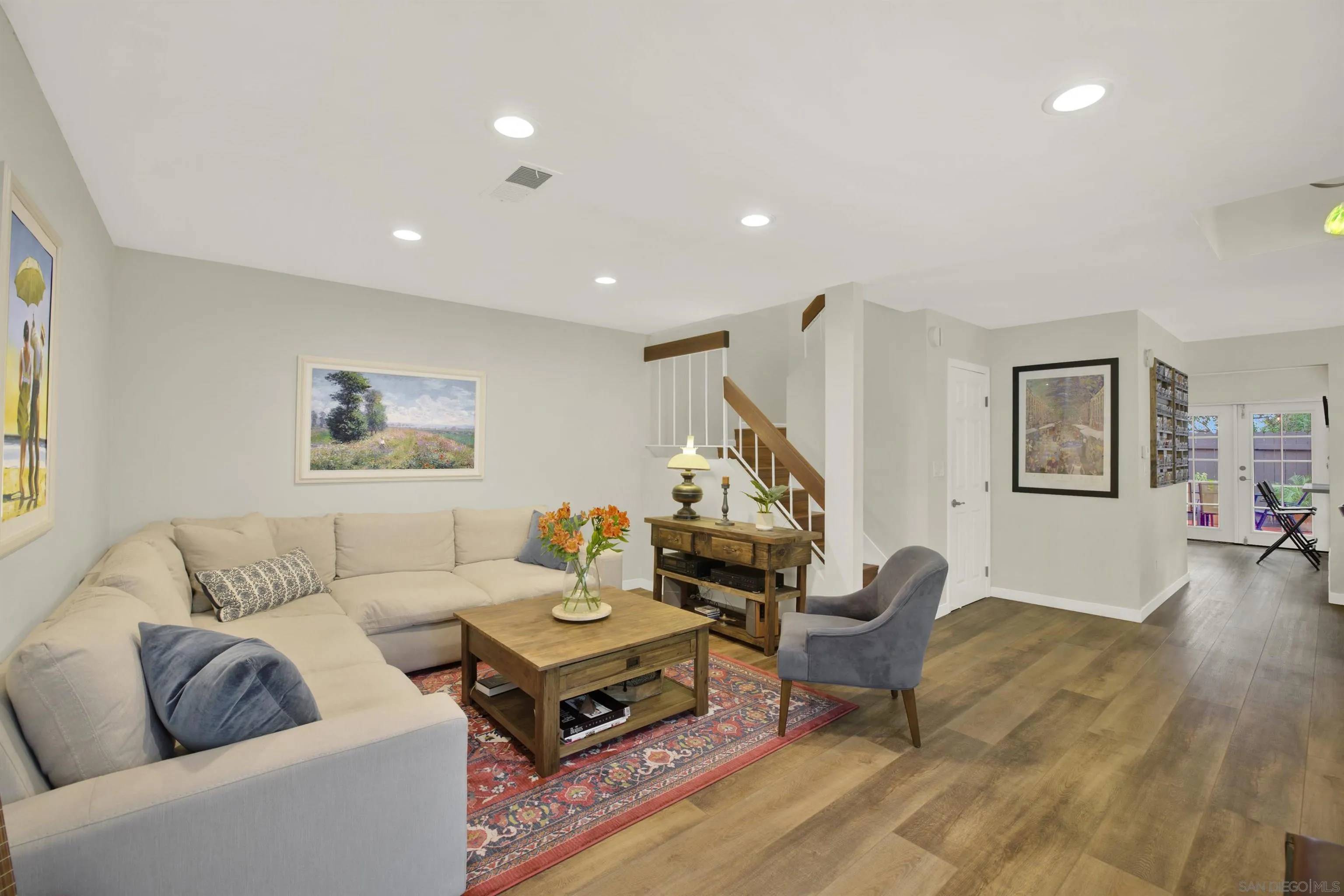 Bonita, CA 91902,3069 Plaza Natalia