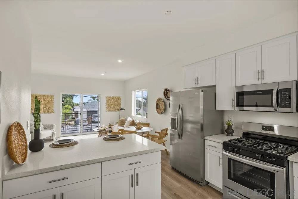 Lemon Grove, CA 91945,8174 Golden Ave