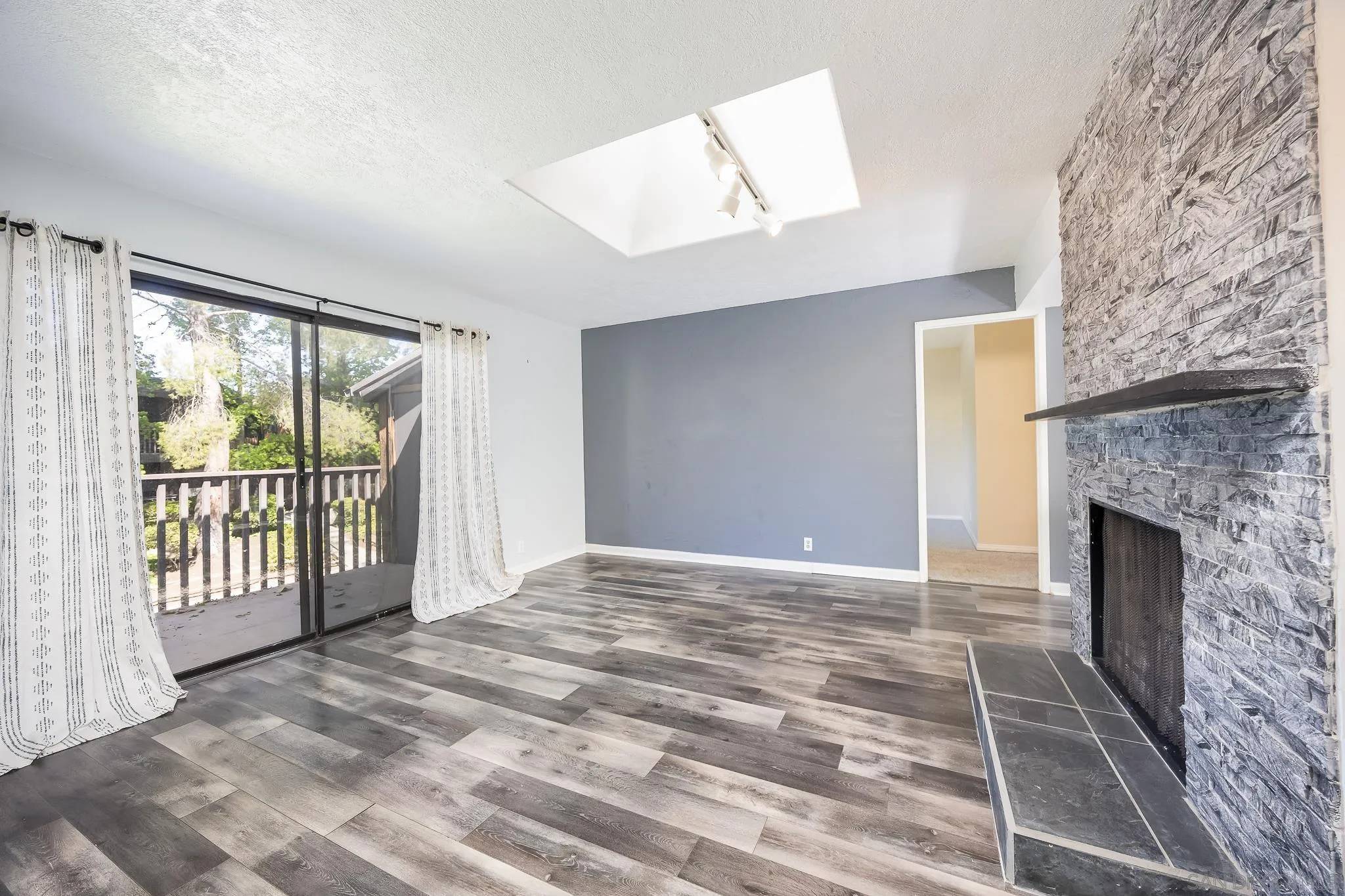 Alpine, CA 91901,2157 Arnold Way #624