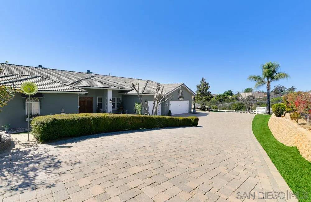 Alpine, CA 91901,756 Hale Drive