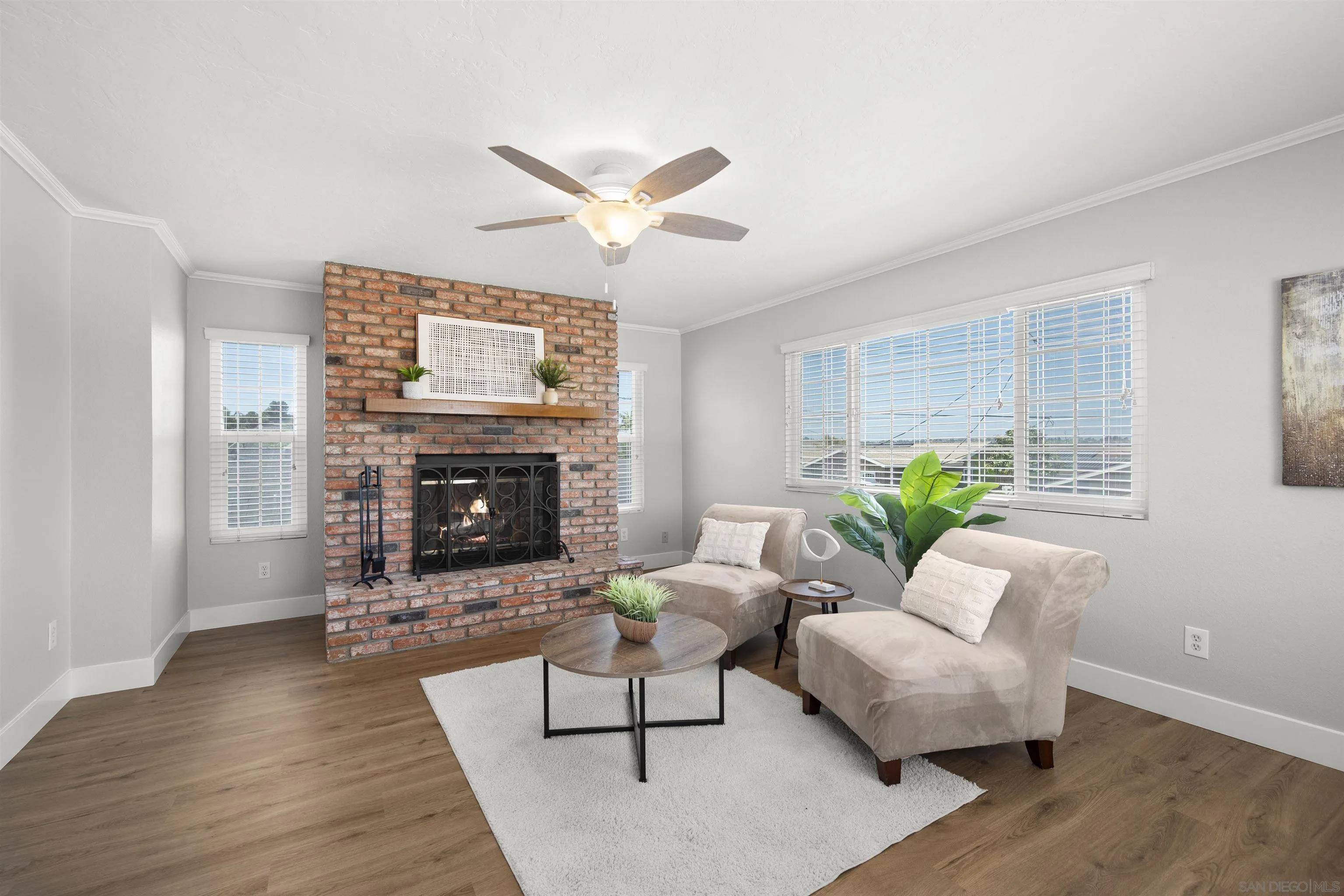 San Diego, CA 92120,5273 Lewison Pl