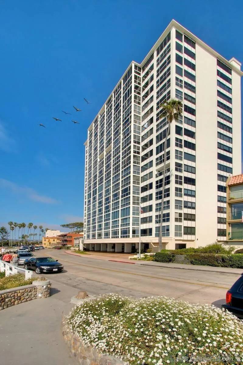 La Jolla, CA 92037,939 Coast #LB