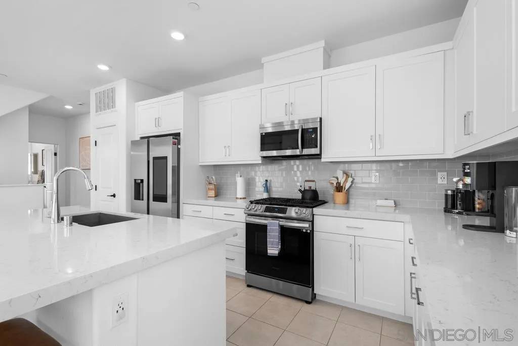 San Diego, CA 92154,2117 Acara Circle