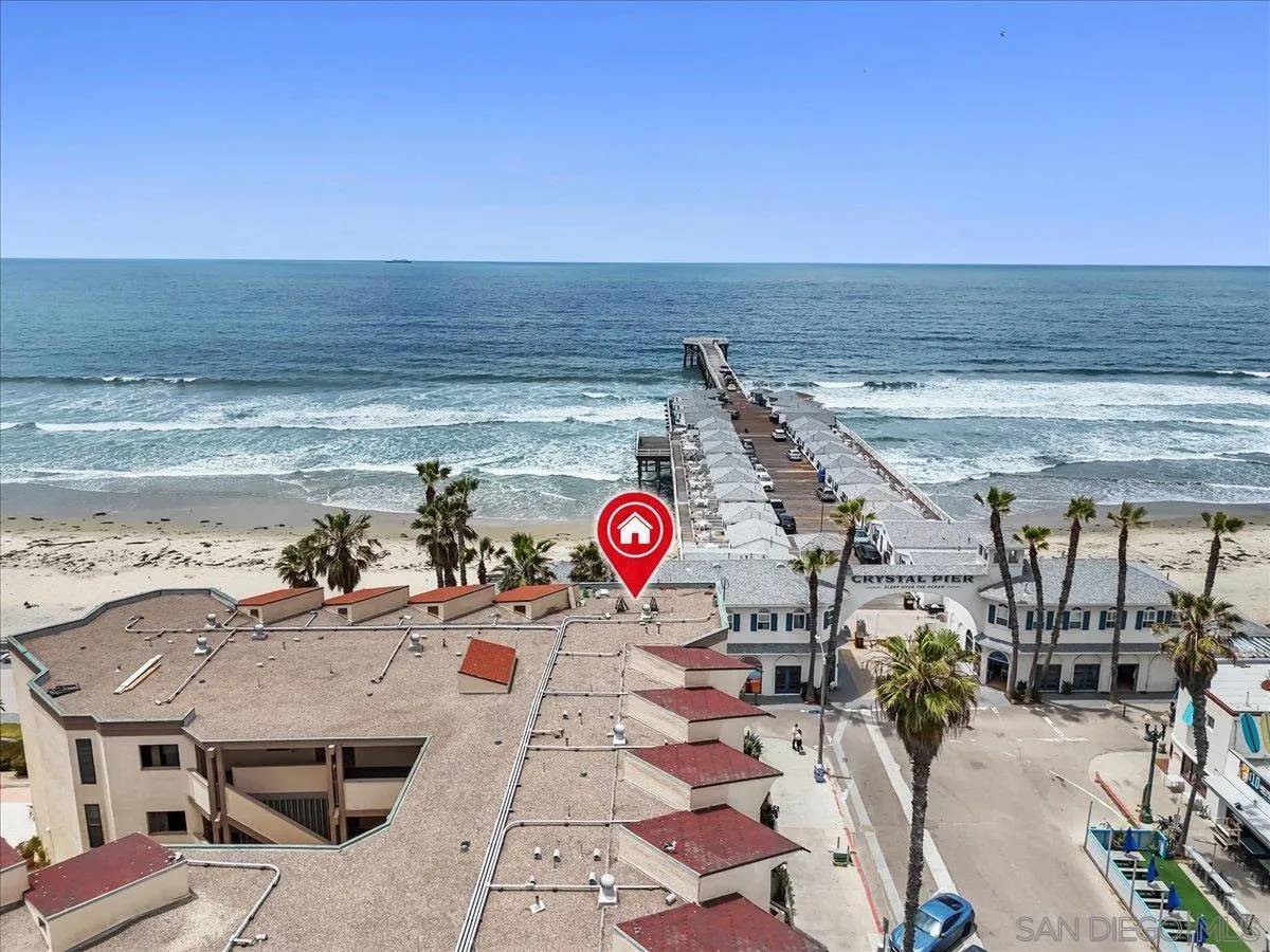San Diego, CA 92109,4465 Ocean Blvd #4