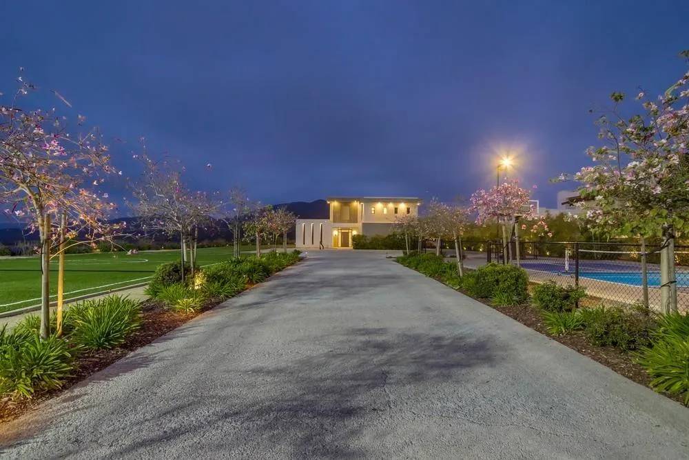 Chulavista, CA 91914,2885 Gate Three Place