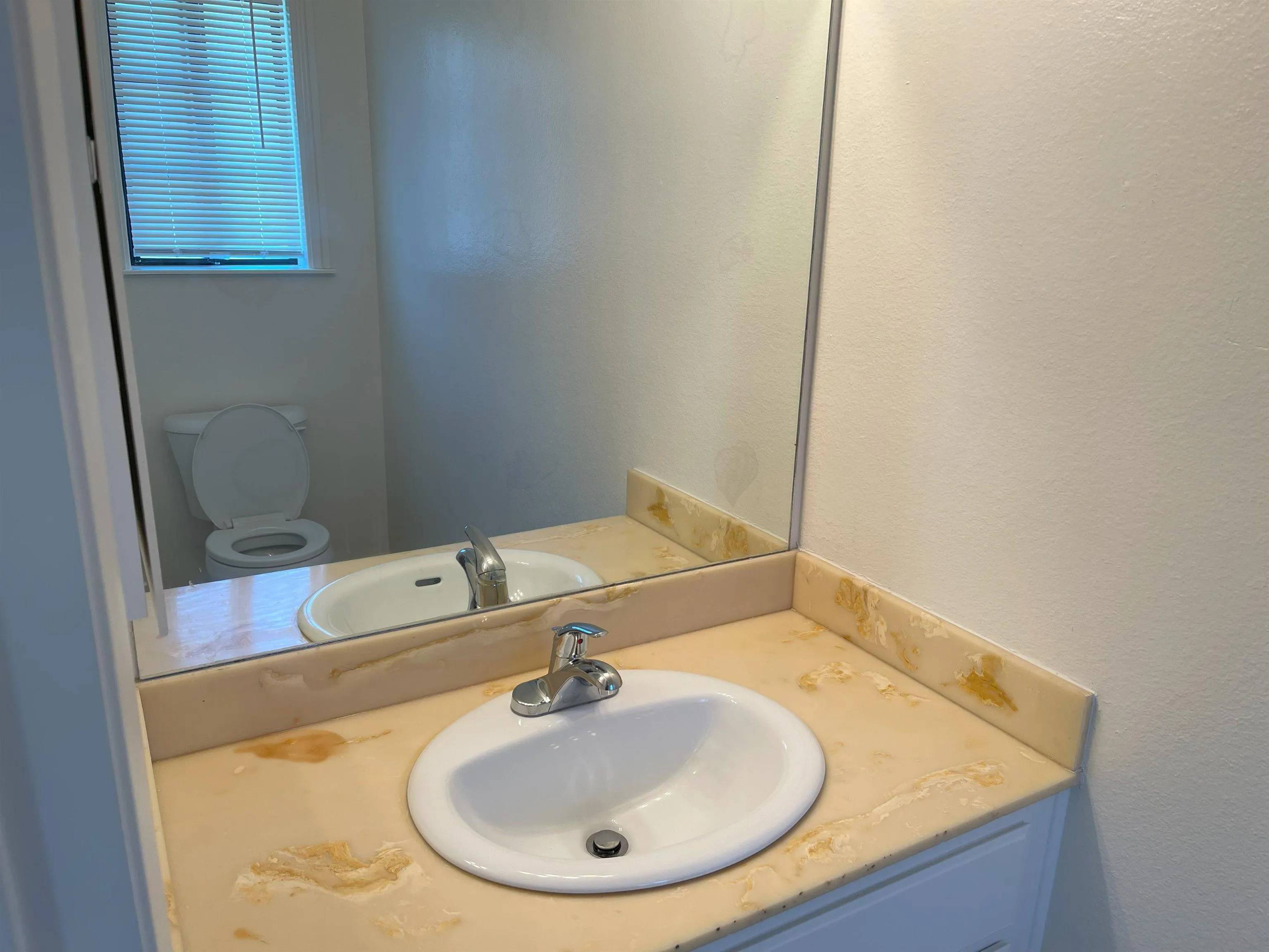San Marcos, CA 92078,1534 Grandon Ave