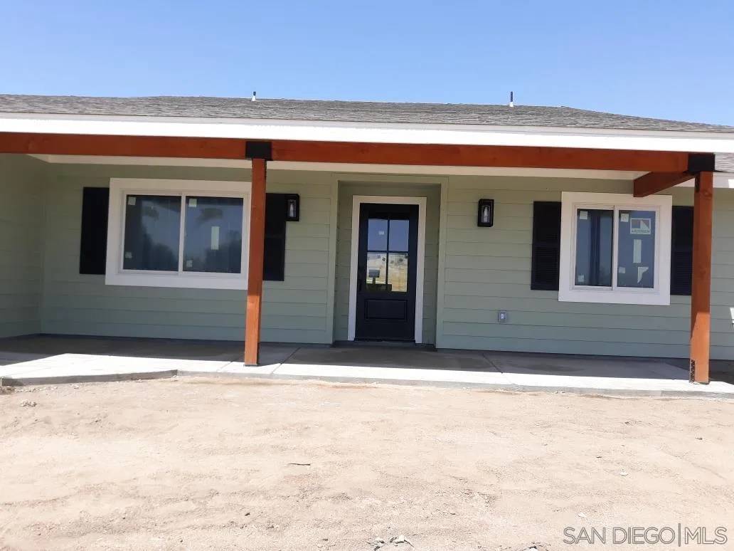 Aguanga, CA 92536,42247 Riverdale