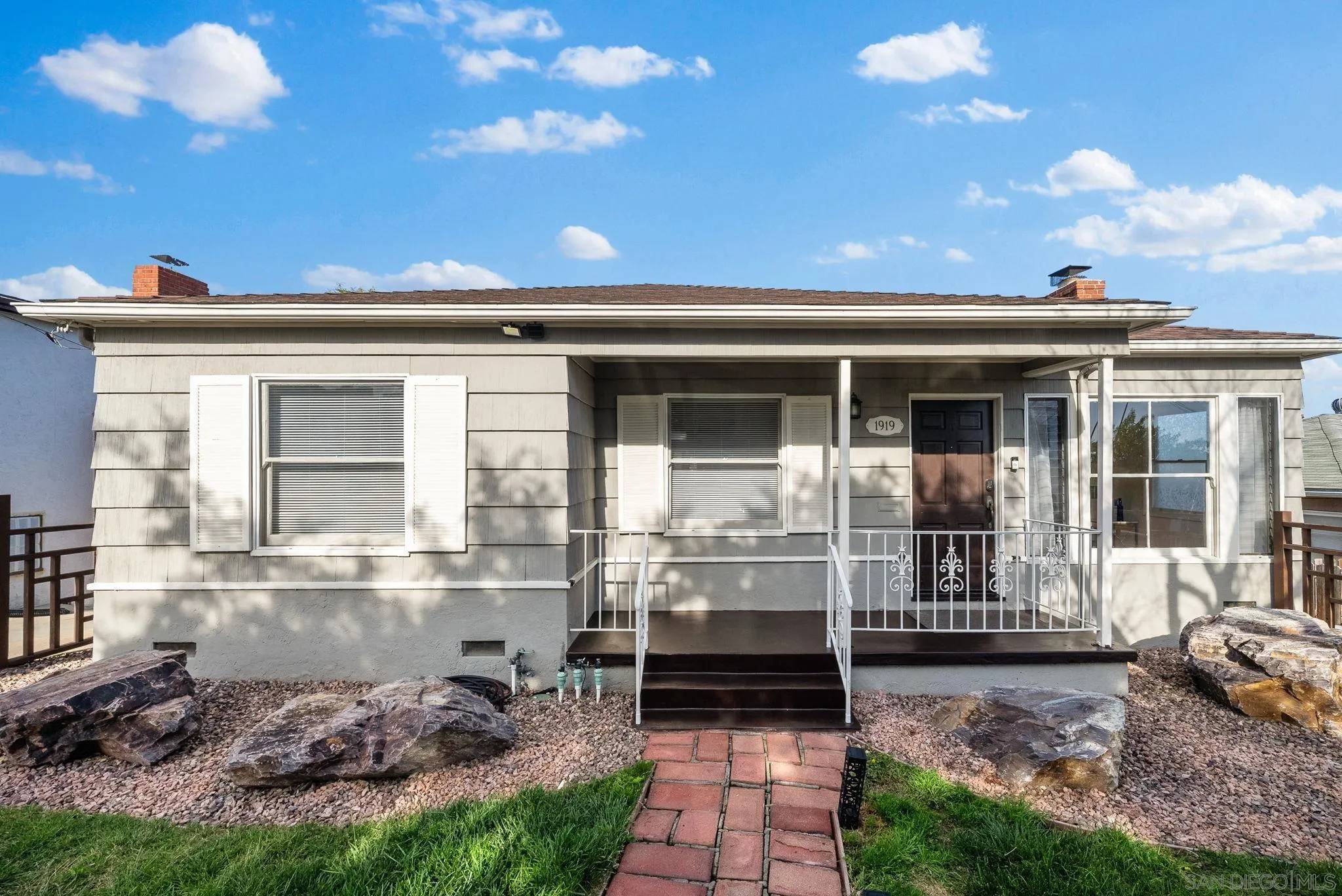 San Diego, CA 92102,1919 33rd Street