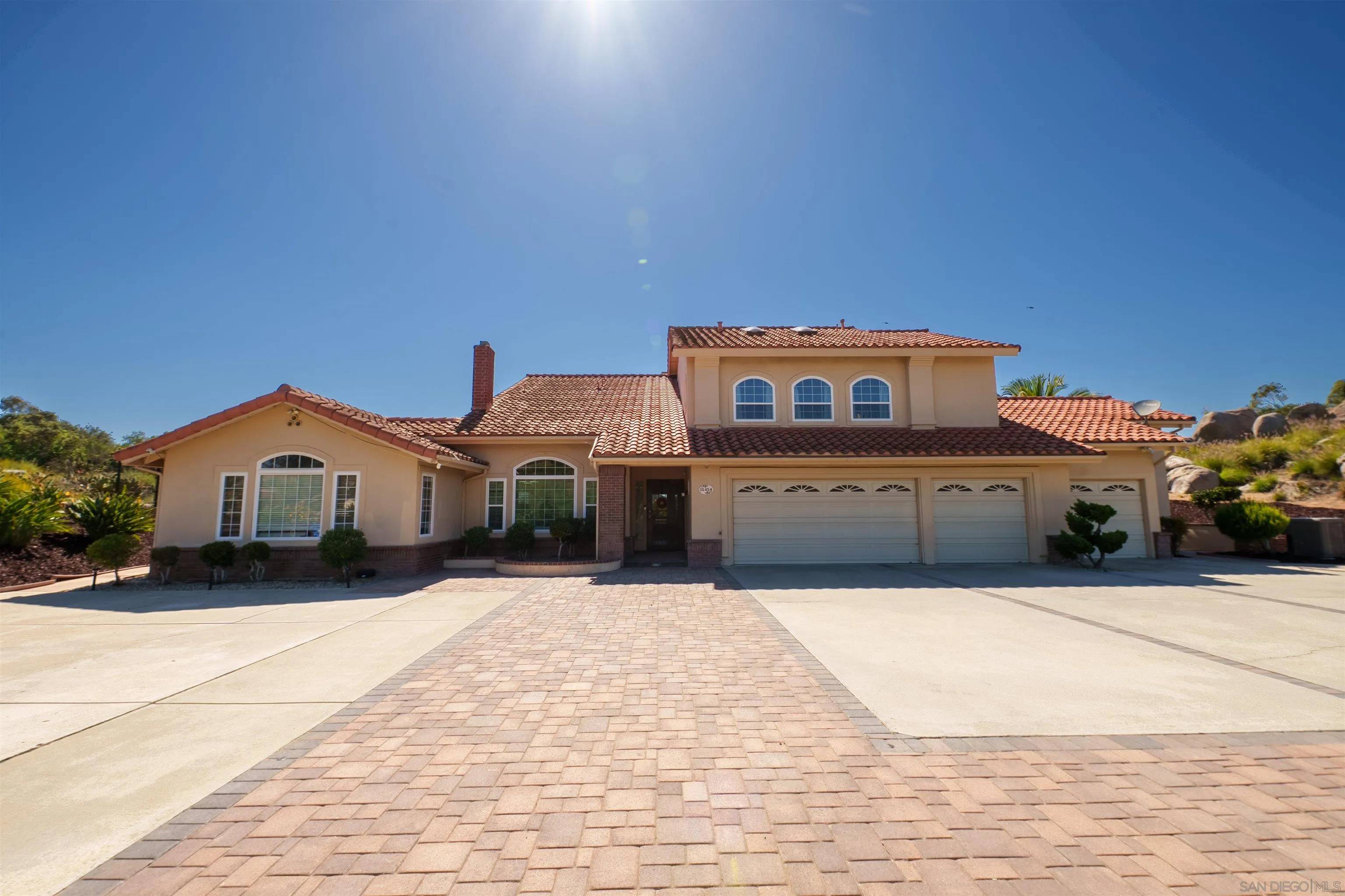Poway, CA 92064,15458 HARROW LANE