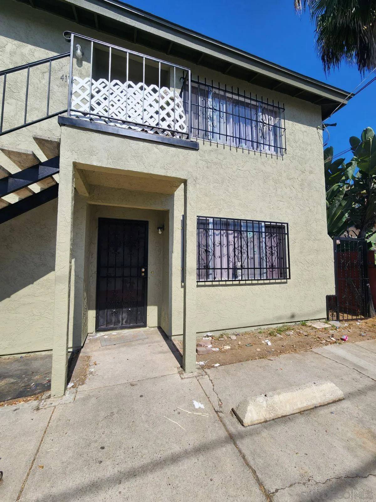 San Diego, CA 92105,4129-31 Chamoune