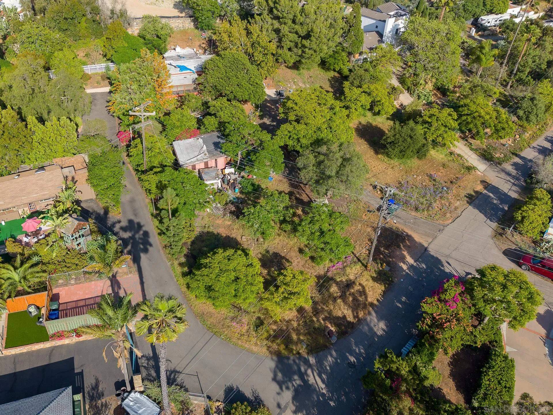 La Mesa, CA 91941,5025 Crestland Dr