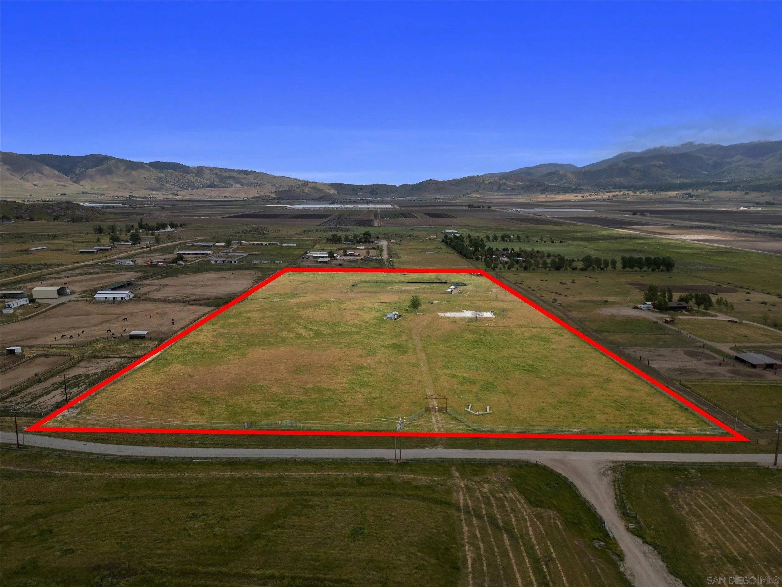 Tehachapi, CA 93561,20256 Sasia RD #6