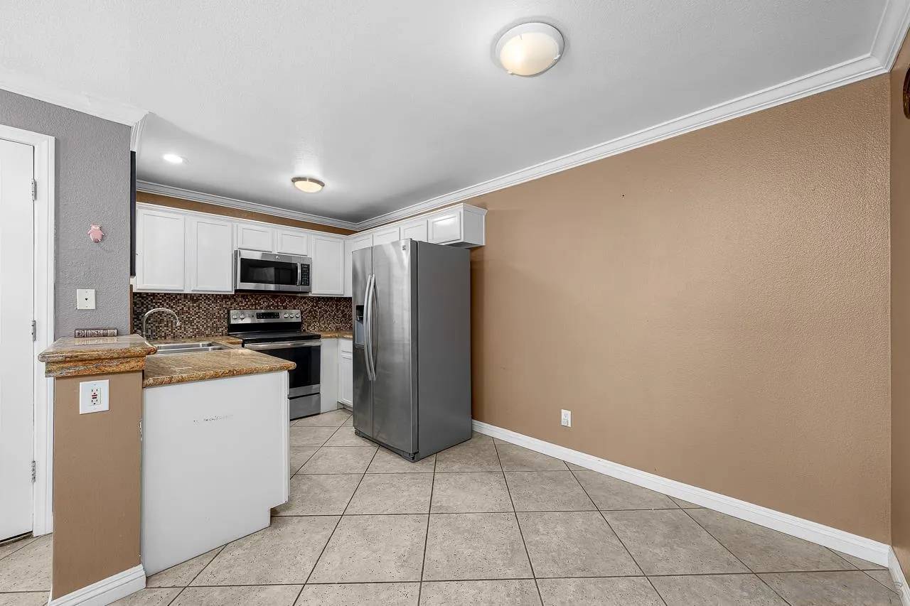 San Diego, CA 92173,3550 Sunset Lane #13