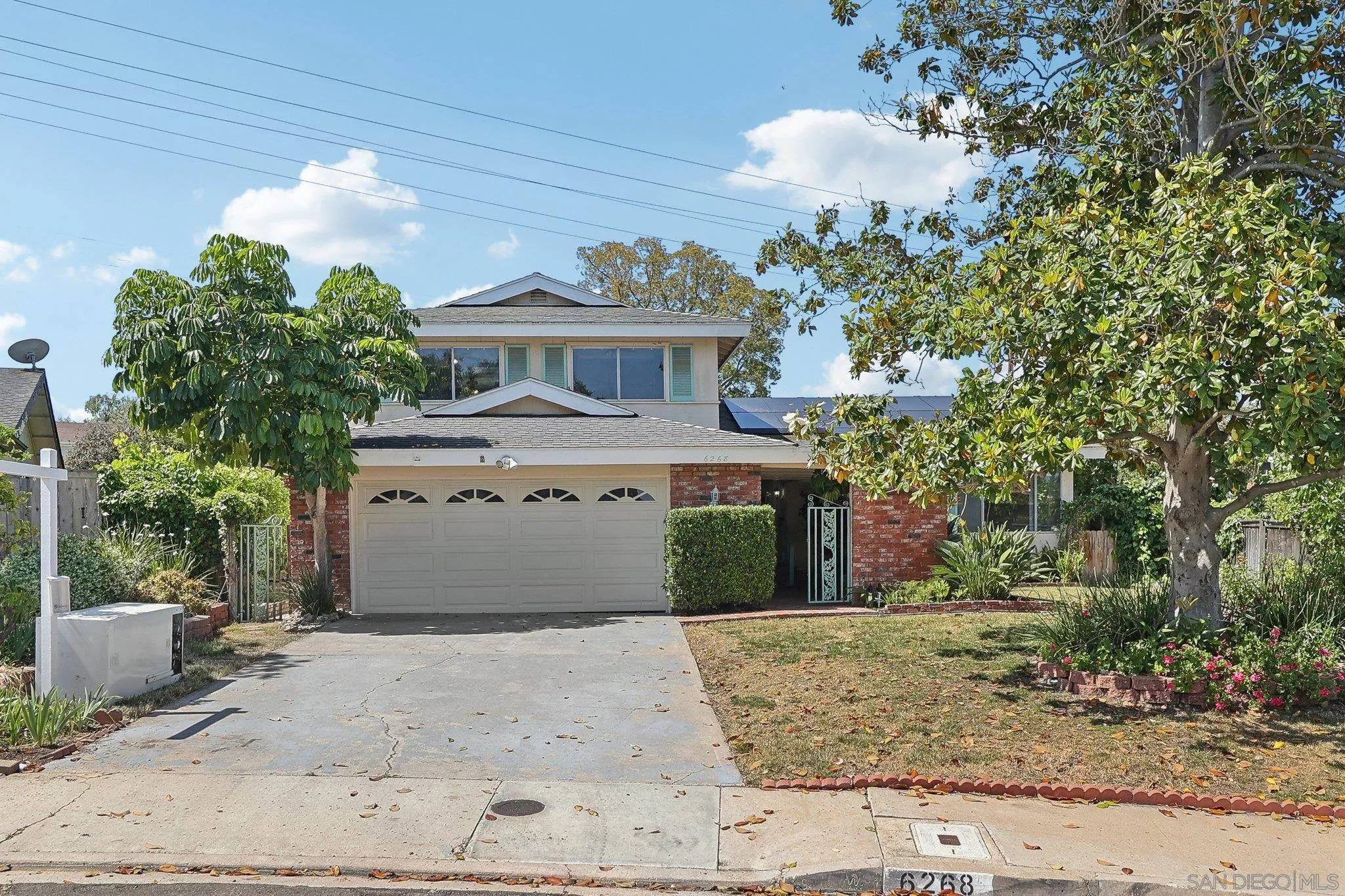 Del Cerro, CA 92120,6268 Lance Place