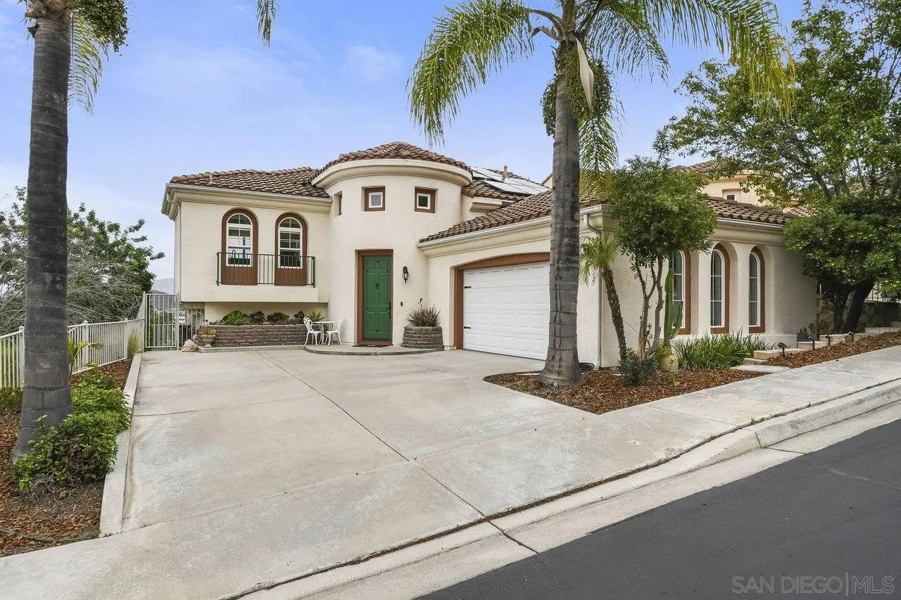 Spring Valley, CA 91977,2025 Fabled Waters Dr.