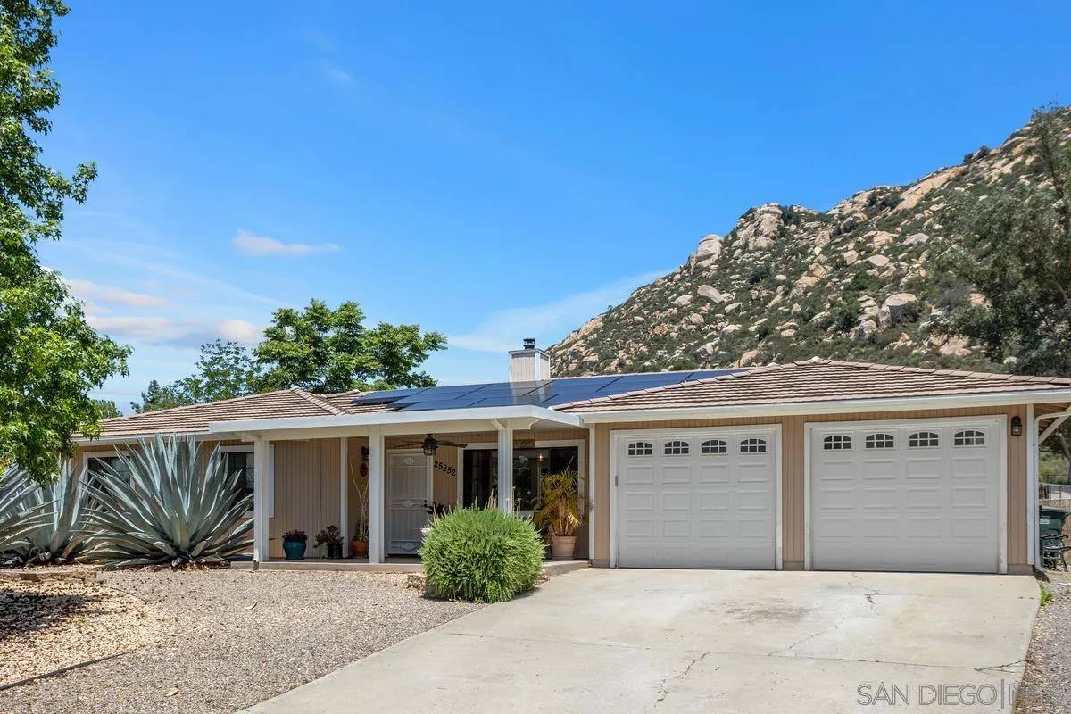 Ramona, CA 92065,25252 Kerri Ln