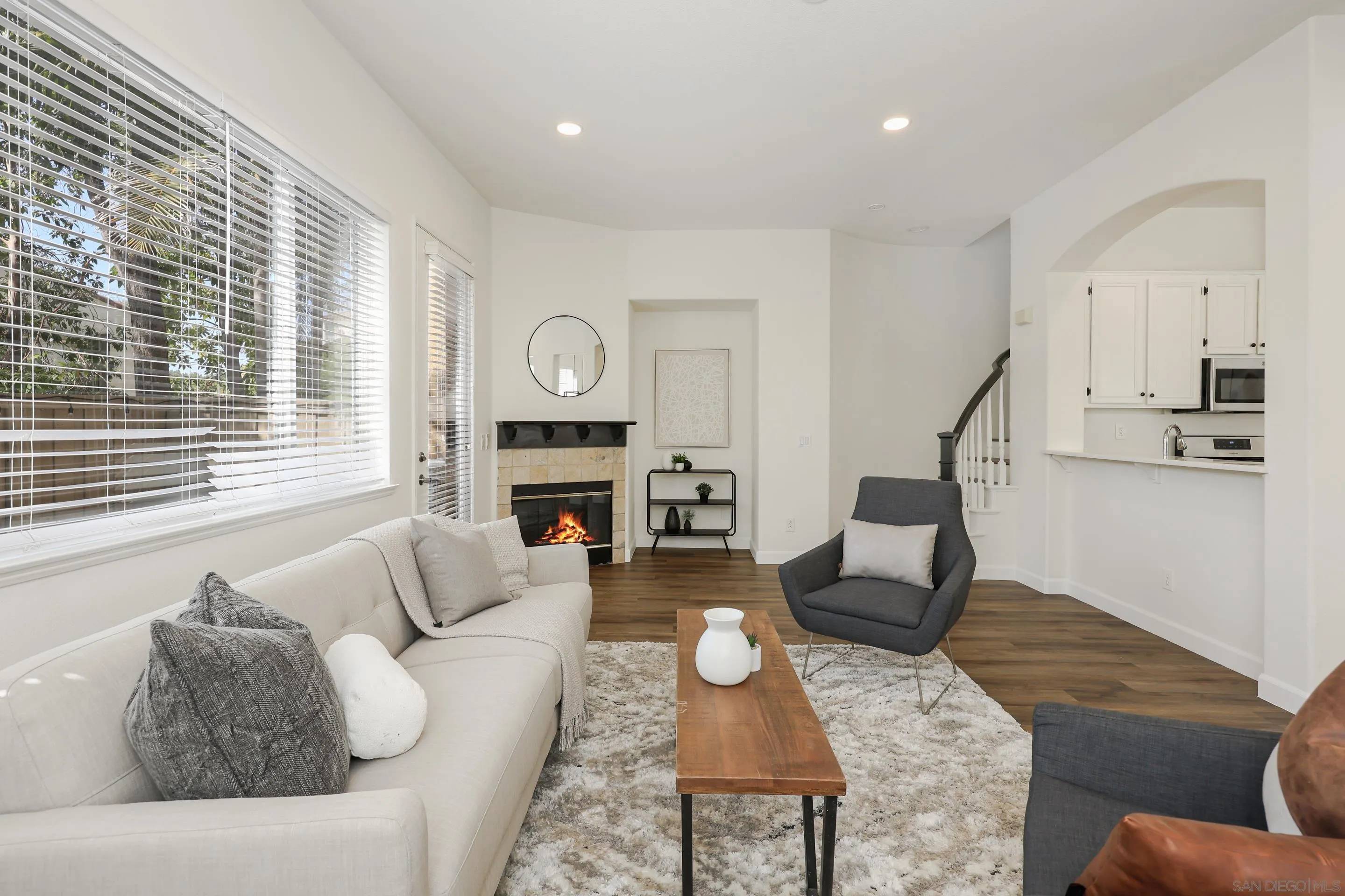 San Diego, CA 92131,11540 Miro Cir