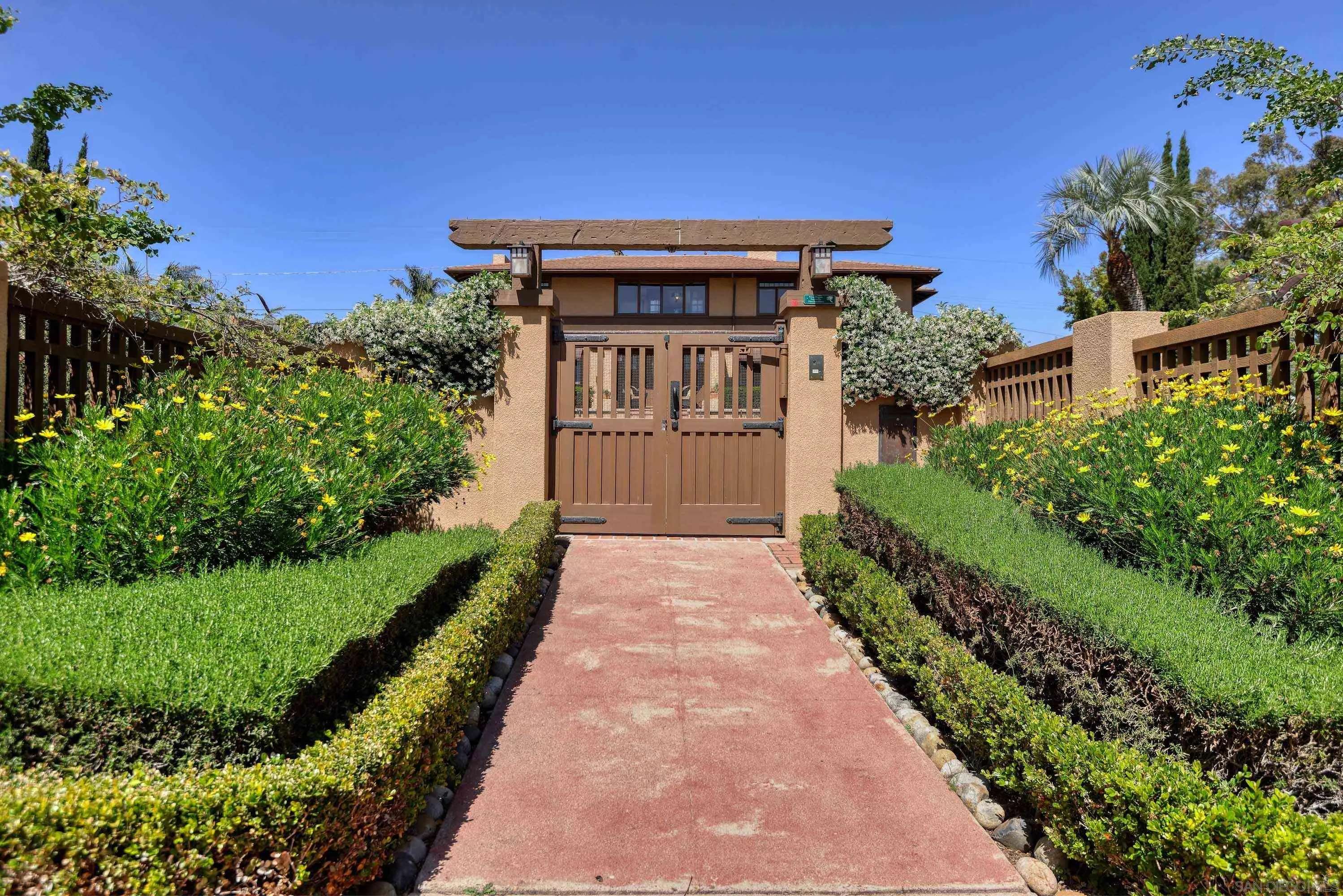 San Diego, CA 92103,3574 7th Avenue