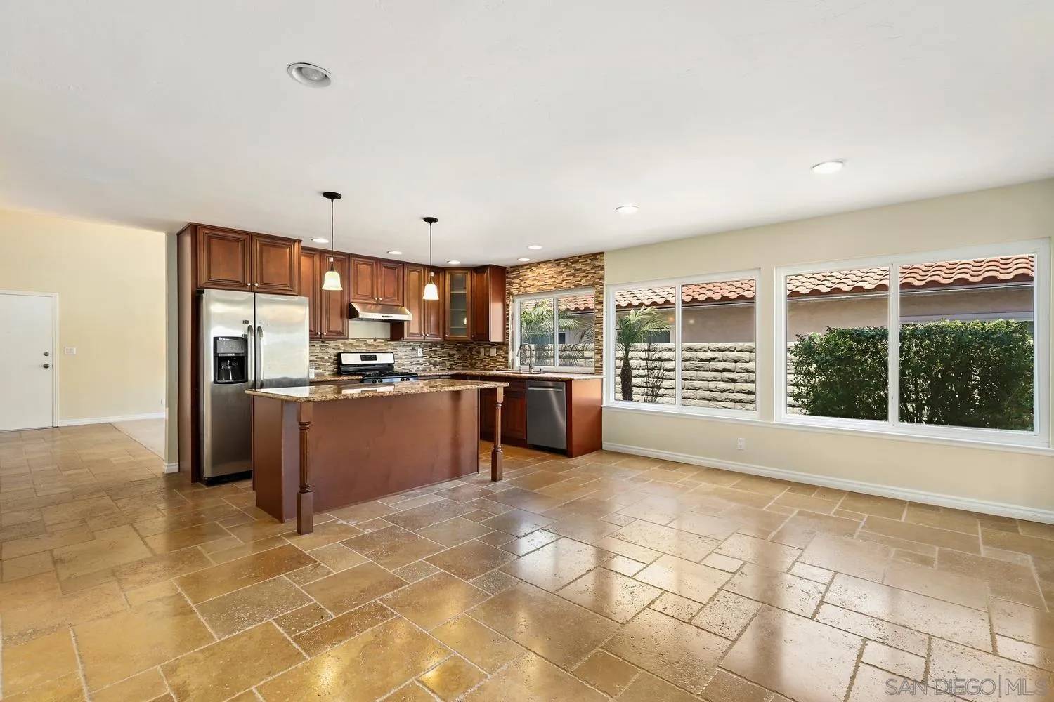 San Diego, CA 92126,8761 Menkar Rd