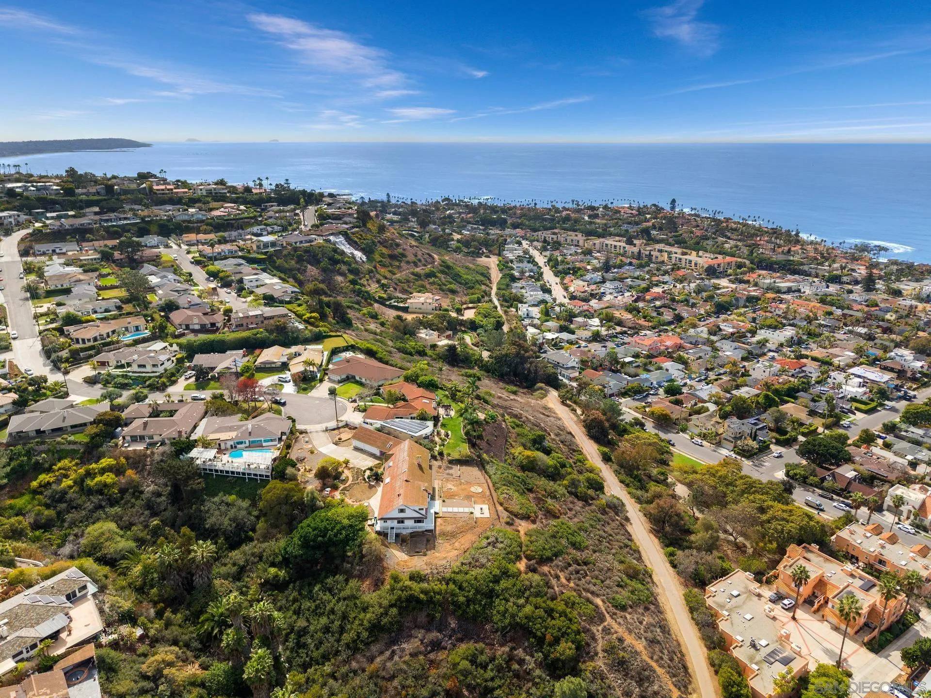 La Jolla, CA 92037,6591 Avenida Wilfredo
