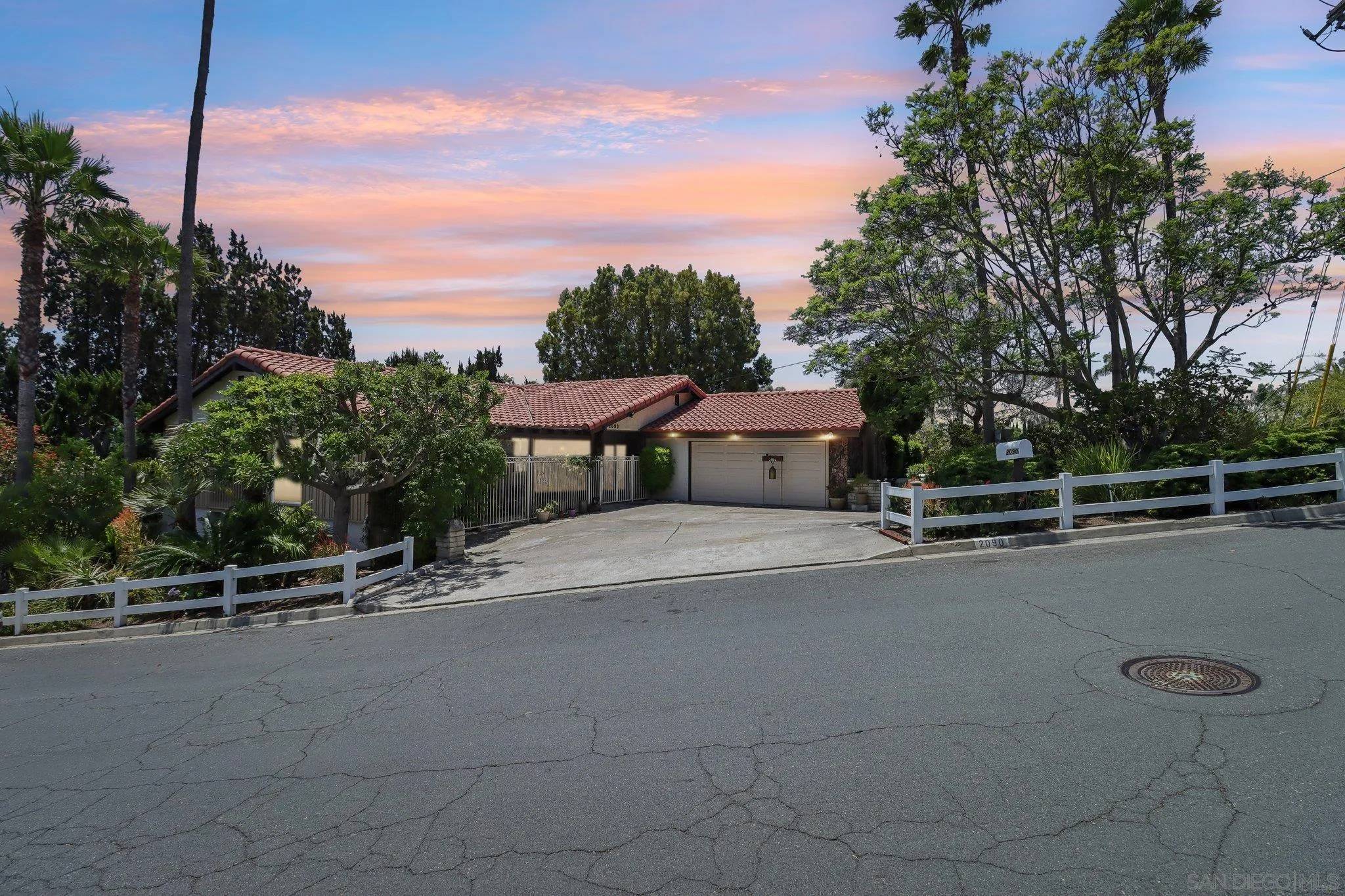 Vista, CA 92084,2090 Alta Vista Drive